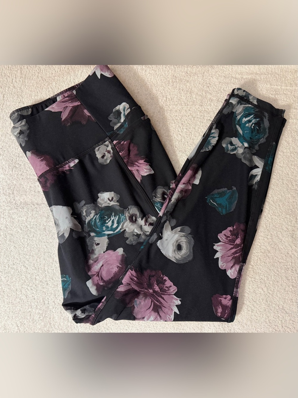 Livi Active Lane Bryant Dark Floral High Waisted Leggings PowerBand Moody Goth